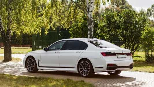 BMW 7 серия G12 (Long) Рестайлинг, 2019, пробег 37777 км BMW 7 серия G12 (Long) Рестайлинг, 2019, пробег 37777 км