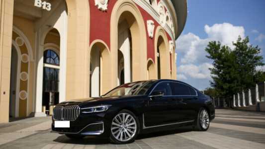 BMW 7 серия G12 (Long) Рестайлинг, 2019, пробег 86500 км BMW 7 серия G12 (Long) Рестайлинг, 2019, пробег 86500 км
