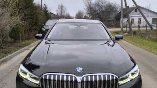 BMW 7 серия G12 (Long) Рестайлинг, 2019, пробег 90000 км BMW 7 серия G12 (Long) Рестайлинг, 2019, пробег 90000 км
