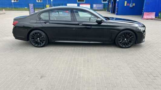 BMW 7 серия G12 (Long) Рестайлинг, 2020, пробег 145000 км BMW 7 серия G12 (Long) Рестайлинг, 2020, пробег 145000 км