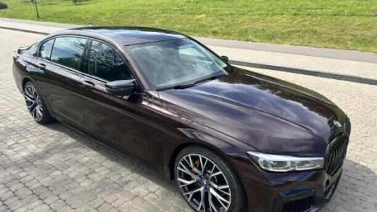 BMW 7 серия G12 (Long) Рестайлинг, 2020, пробег 73000 км BMW 7 серия G12 (Long) Рестайлинг, 2020, пробег 73000 км