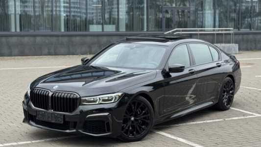 BMW 7 серия G12 (Long)  Рестайлинг, 2021, пробег 24400 км