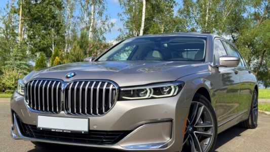 BMW 7 серия G12 (Long) Рестайлинг, 2021, пробег 57000 км BMW 7 серия G12 (Long) Рестайлинг, 2021, пробег 57000 км
