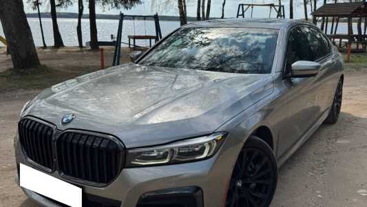 BMW 7 серия G12 (Long) Рестайлинг