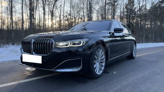 BMW 7 серия G12 (Long) Рестайлинг