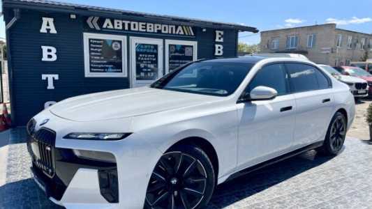 BMW 7 серия G70, 2022, пробег 14839 км