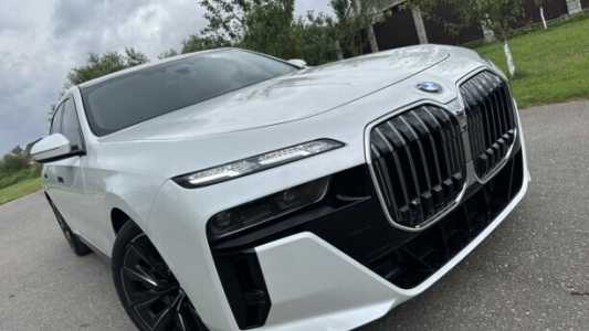 BMW 7 серия G70, 2023, пробег 11000 км