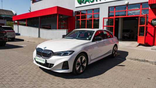 BMW i3 G28, 2024, пробег 14000 км