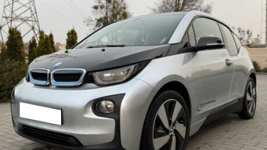 BMW i3 I01, 2015, пробег 81000 км BMW i3 I01, 2015, пробег 81000 км