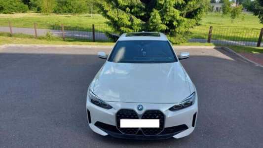 BMW i4 , 2023, пробег 7000 км