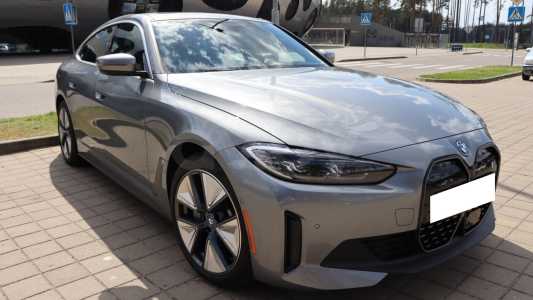 BMW i4 I