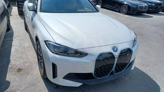 BMW i4 I