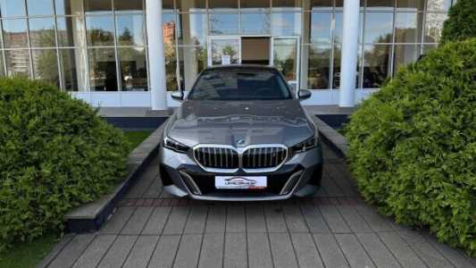 BMW i5 , 2024, пробег 10000 км