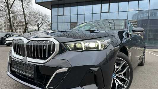 BMW i5 I