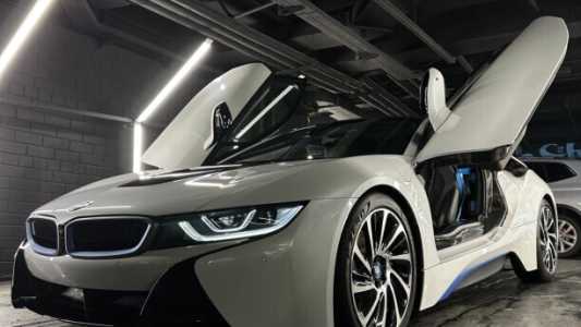 BMW i8 I, 2016, пробег 69000 км