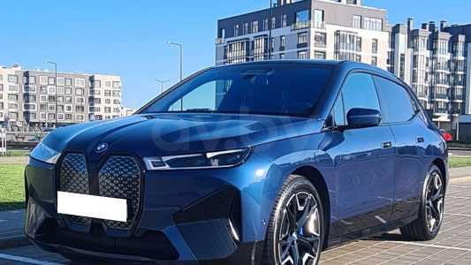BMW iX I