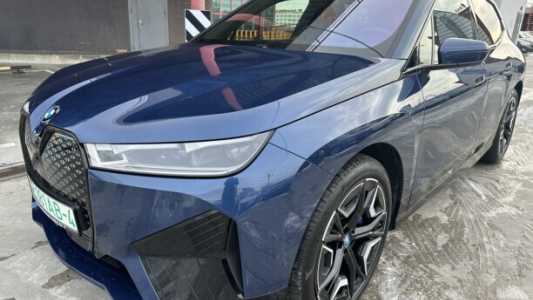 BMW iX i20, 2021, пробег 33000 км BMW iX i20, 2021, пробег 33000 км