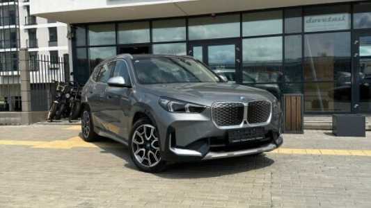 BMW iX1 , 2023, пробег 14000 км BMW iX1 , 2023, пробег 14000 км