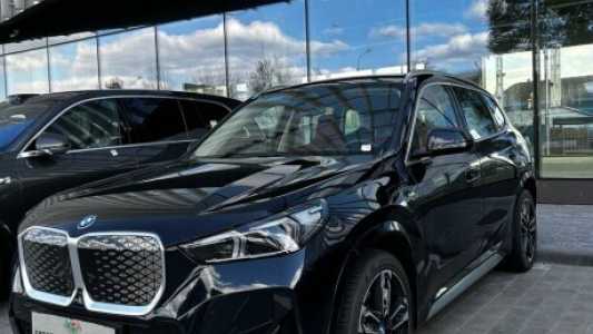 BMW iX1 , 2024, пробег 1001 км