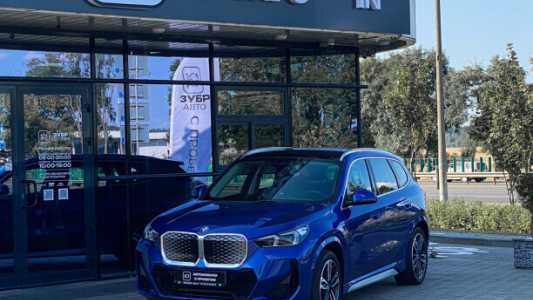 BMW iX1 , 2024, пробег 5000 км