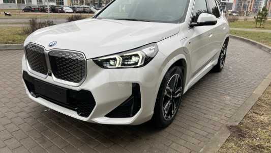 BMW iX1 I