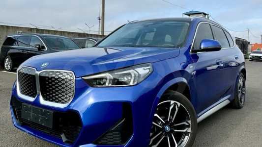 BMW iX1 I