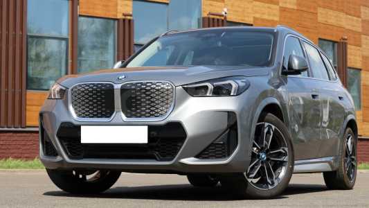 BMW iX1 I