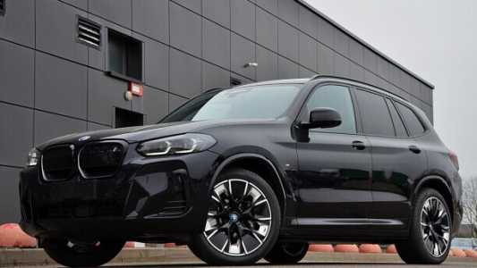 BMW iX3 , 2023, пробег 1280 км