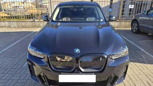 BMW iX3 , 2024, пробег 350 км