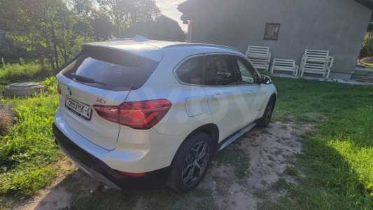 BMW X1 F48