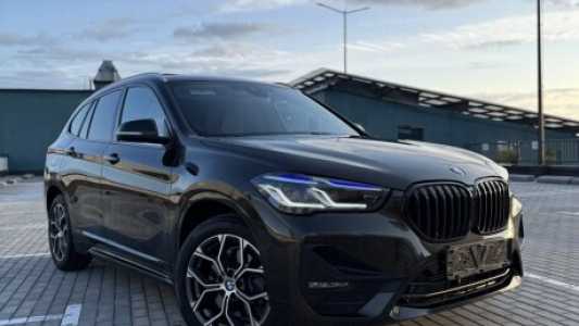 BMW X1 F48 Рестайлинг, 2019, пробег 70000 км BMW X1 F48 Рестайлинг, 2019, пробег 70000 км