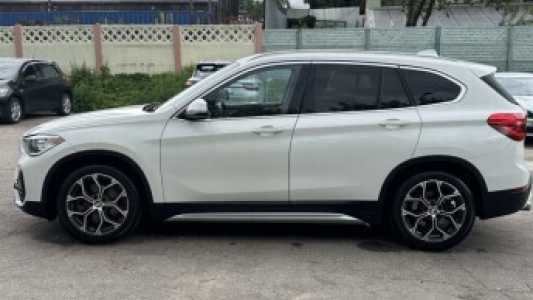 BMW X1 F48 Рестайлинг, 2020, пробег 108000 км BMW X1 F48 Рестайлинг, 2020, пробег 108000 км