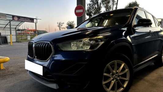 BMW X1 F48 Рестайлинг, 2020, пробег 130000 км BMW X1 F48 Рестайлинг, 2020, пробег 130000 км