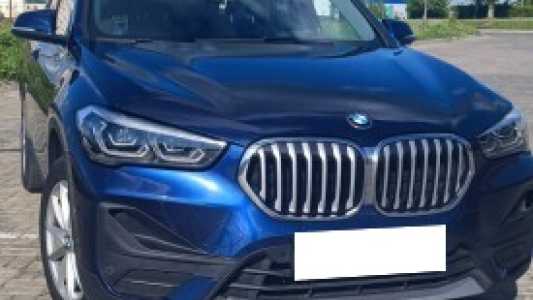 BMW X1 F48 Рестайлинг, 2020, пробег 160000 км BMW X1 F48 Рестайлинг, 2020, пробег 160000 км