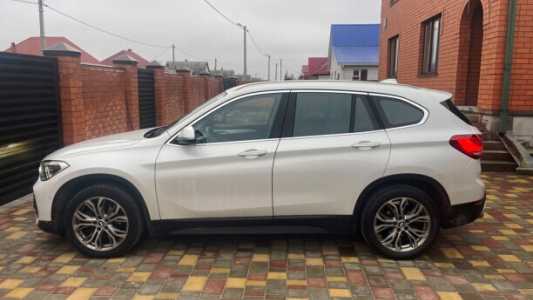 BMW X1 F48 Рестайлинг, 2021, пробег 181000 км BMW X1 F48 Рестайлинг, 2021, пробег 181000 км
