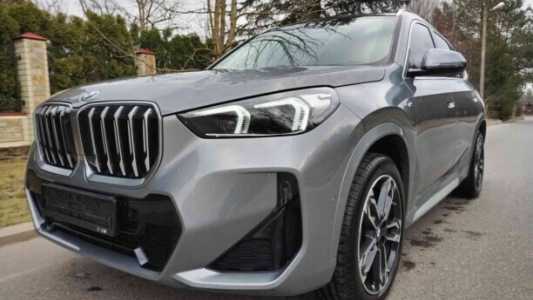 BMW X1 U11, 2023, пробег 9000 км