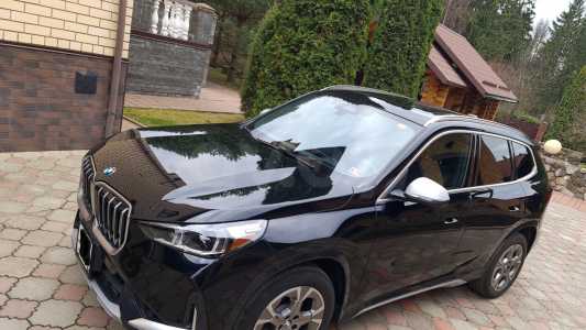 BMW X1 U11