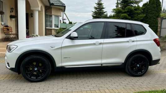 BMW X3 F25 Рестайлинг, 2015, пробег 117000 км BMW X3 F25 Рестайлинг, 2015, пробег 117000 км