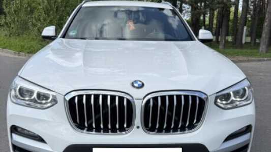 BMW X3 G01, 2021, пробег 180000 км BMW X3 G01, 2021, пробег 180000 км