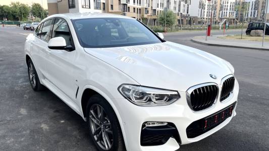 BMW X4 G02