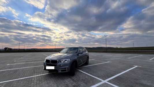 BMW X5 F15, 2018, пробег 170000 км BMW X5 F15, 2018, пробег 170000 км
