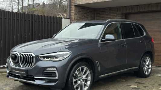 BMW X5 G05, 2019, пробег 30400 км BMW X5 G05, 2019, пробег 30400 км