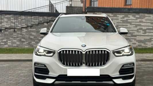 BMW X5 G05, 2019, пробег 32500 км BMW X5 G05, 2019, пробег 32500 км