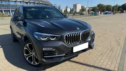 BMW X5 G05, 2020, пробег 120000 км BMW X5 G05, 2020, пробег 120000 км