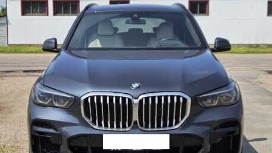 BMW X5 G05, 2022, пробег 30000 км BMW X5 G05, 2022, пробег 30000 км