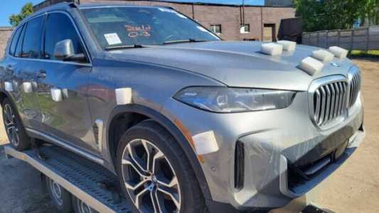 BMW X5 G05 Рестайлинг, 2023, пробег 60000 км BMW X5 G05 Рестайлинг, 2023, пробег 60000 км