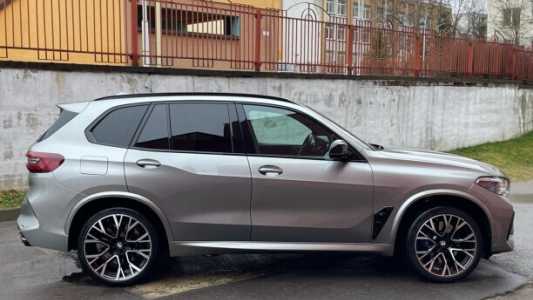 BMW X5M F95, 2020, пробег 63000 км BMW X5M F95, 2020, пробег 63000 км