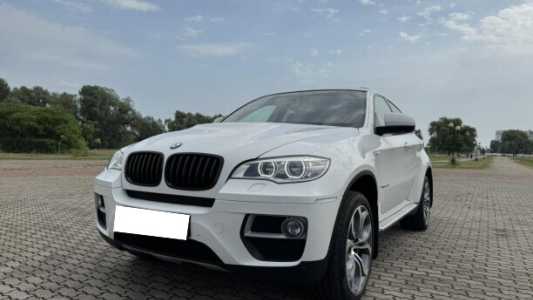 BMW X6 E71  Рестайлинг, 2013, пробег 220000 км
