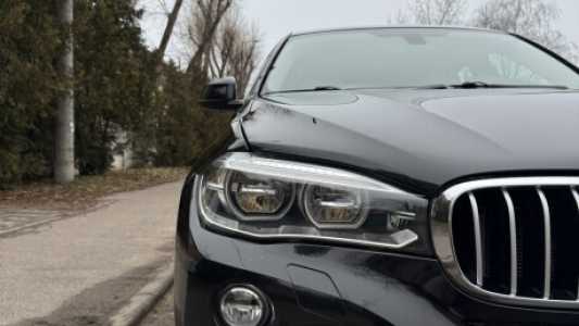 BMW X6 F16, 2015, пробег 155600 км BMW X6 F16, 2015, пробег 155600 км