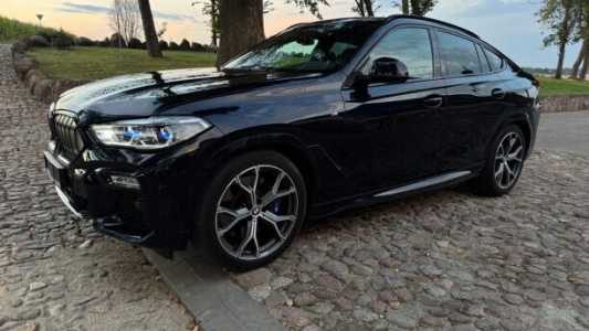 BMW X6 G06, 2020, пробег 132000 км BMW X6 G06, 2020, пробег 132000 км